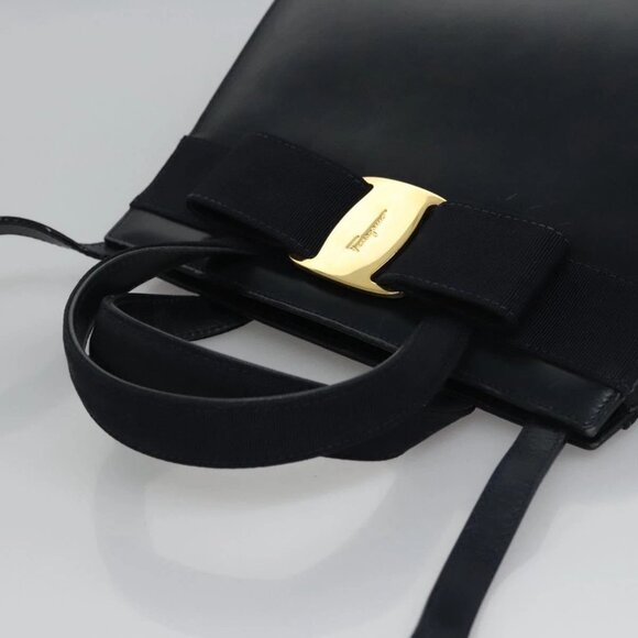 Salvatore Ferragamo Vala Hand Bag Leather 2way Navy Gold Auth - Picture 10 of 16